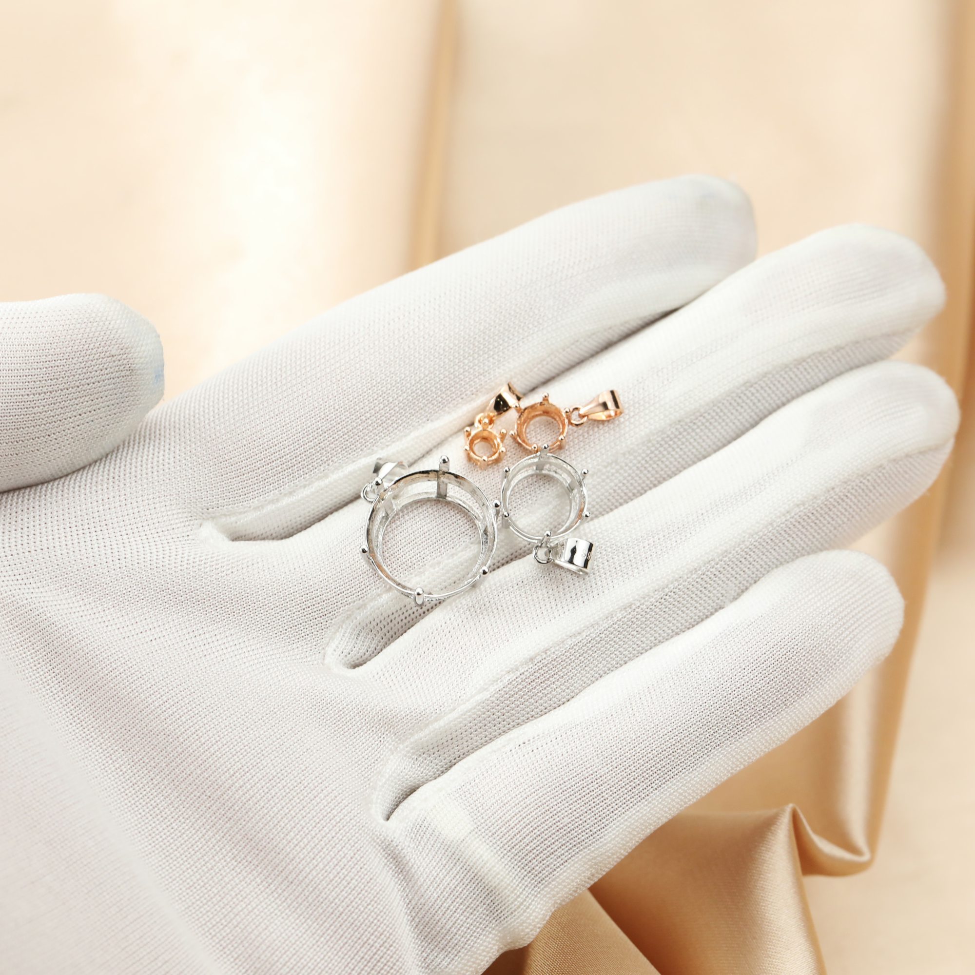 3-20MM Round 6 Prongs Pendant  - Bezels Set Pendant 评论和价格