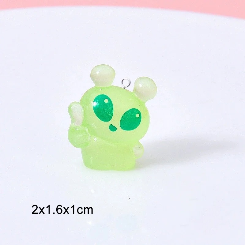 10Pcs Cute Mini Green Alien Re - Resin Craft Projects 评论和价格