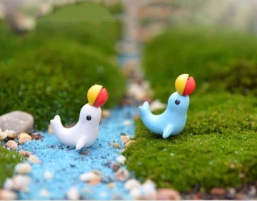 10Pcs/Hedgehog and Cows/Cute A - Terrarium Moss Art 评论和价格